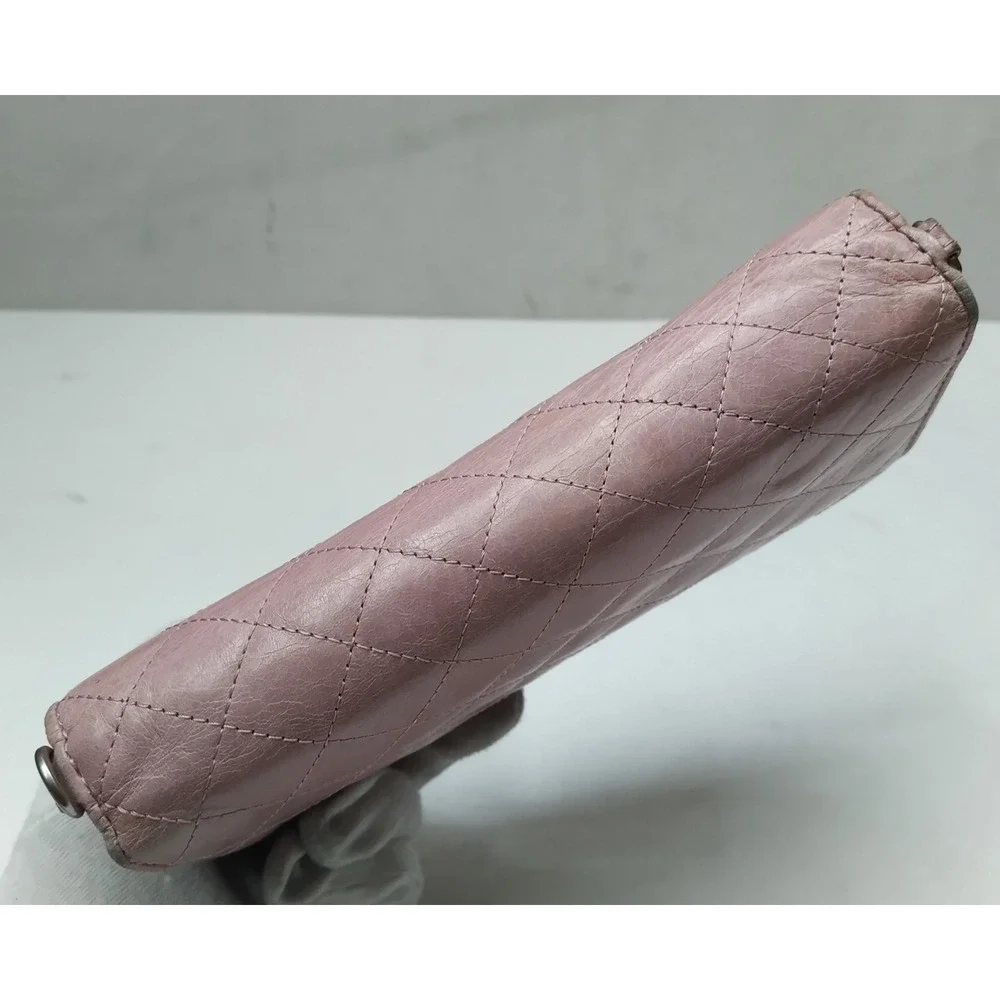 HOBO International Light Purple Leather Quilted Credit Card Bifold Wallet